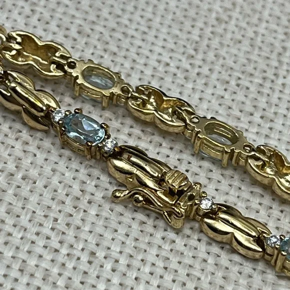 ✨ Vintage Sterling Silver & Gold-Plated Blue Gemstone Bracelet